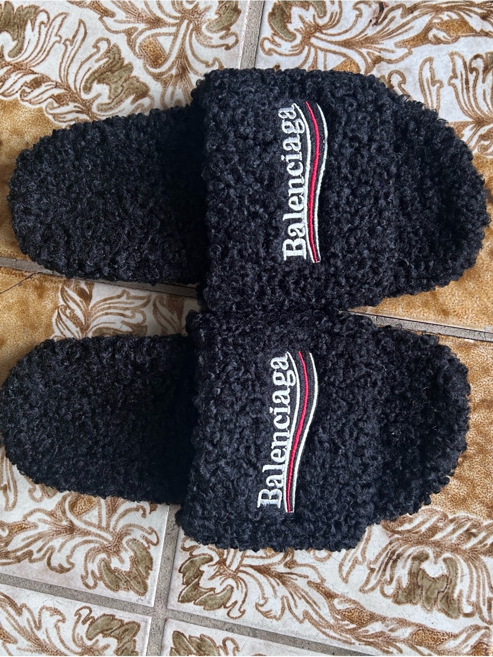 Balenciaga Slides